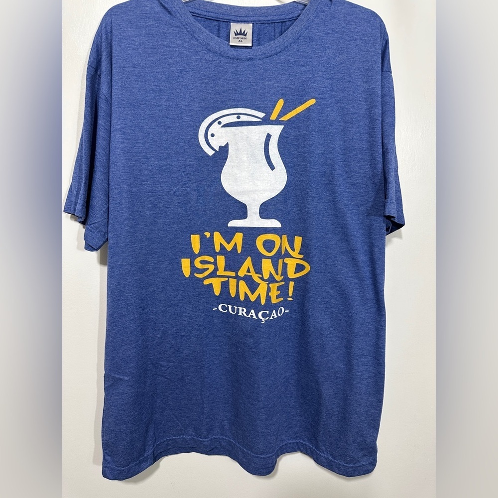 Tee shirt